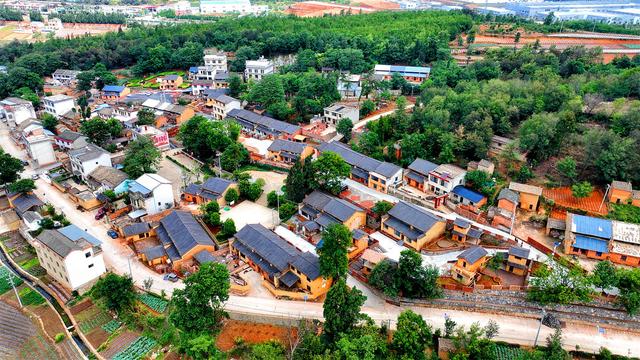 曲靖：邀八方游客体验19.7℃的清凉旅居生活