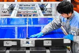 一汽弗迪新能源动力电池项目正式投产图片