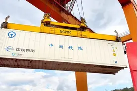 历时5天！从泰国拉廊运来的榴莲到安宁啦图片