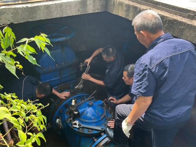 水厂日处理能力3.05万吨，仙女山旅游度假区用水有保障！