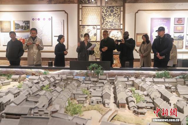 中外嘉宾走进江西吉州窑 领略陶瓷文化魅力
