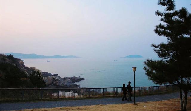 威海市环翠区：冬日“趣”看海 浪漫不打烊