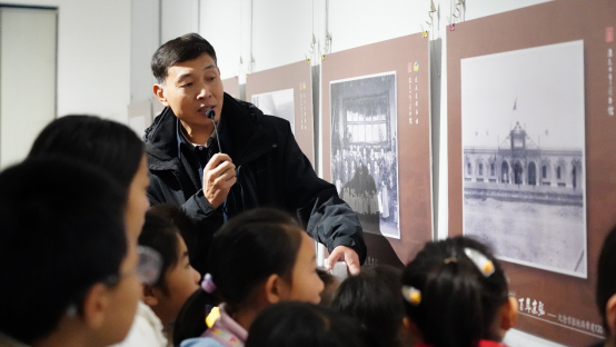 【文旅尖兵 润心惠民】轨迹之旅，薪火相传—— 纪念京张铁路肇建120 周年京张小读者研学活动（张家口站）成功举办