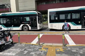 上海的公交站、福利院，如何在细节之处做好为老服务？图片