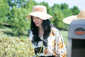 千呼万唤等“花”开！《花儿绽放》开启“村潮企划” ，汪涵姚晨争当“种花社长”图片