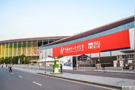 药物“外衣”竟能量身定制3D打印？这些工博会上的高科技正加速落地图片