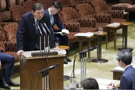 透视东瀛|“商品券门”不断发酵，“石破丸”会在小河沟里翻船吗图片