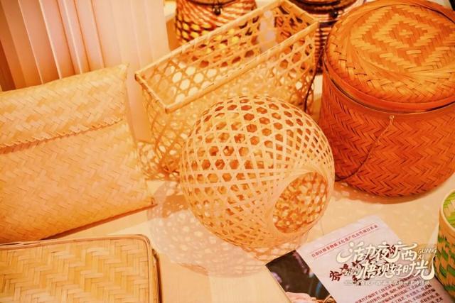 11月12日至16日！这次，我们换一种方式夜游梧州骑楼城→