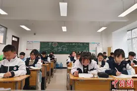 强基础、配师资 重庆秀山乡村薄弱学校“破题”发展图片
