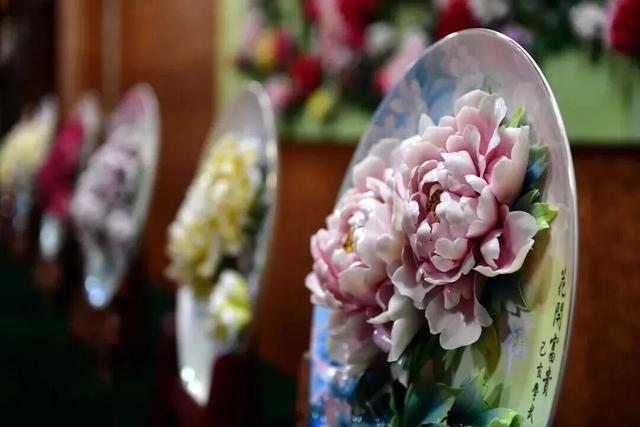 起猛了，我在洛阳被「牡丹」包围了！