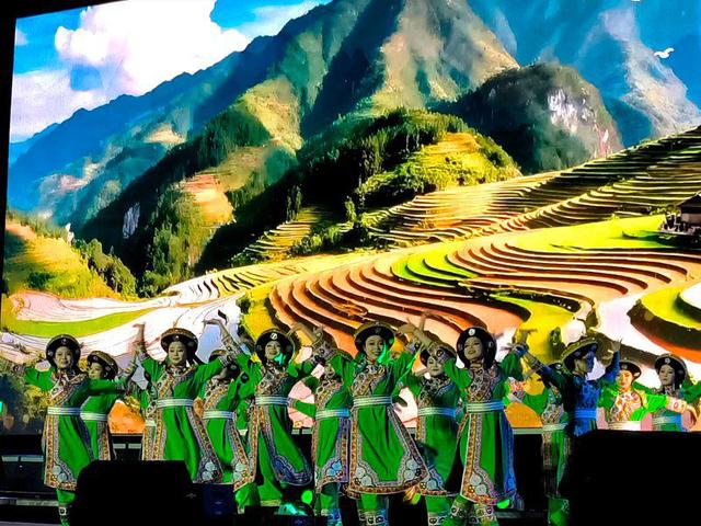 贵州省毕节市2025年火把狂欢暨避暑旅游季活动启幕