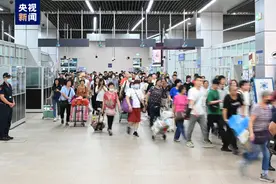 五一假期澳门出入境旅客超123万人次图片