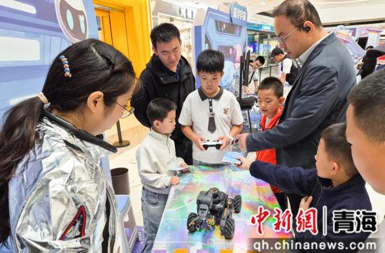 西宁市城东区“沉浸式科普”激活全民科学热情