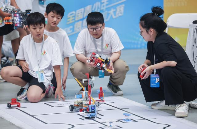 2025全国青少年信息素养大赛总决赛在浙江桐乡举办