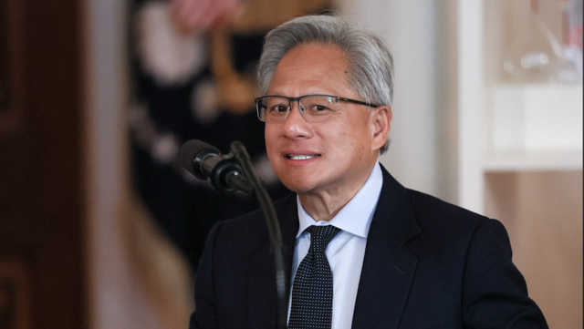 黄仁勋的“闭门爆言”与我们的AI未来