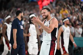 时隔三年，美国队法国队再度会师奥运男篮决赛图片