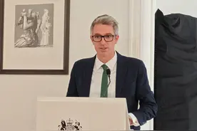 英国派出四年来规模最大商业访华代表团参加服贸会图片