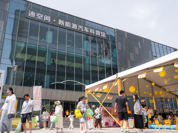 “十一”游二七 解锁古今潮玩盛宴——2025国庆文商旅活动指南