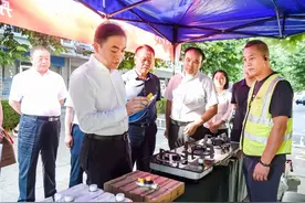 【要闻】蒋冰调研民生实事工作图片