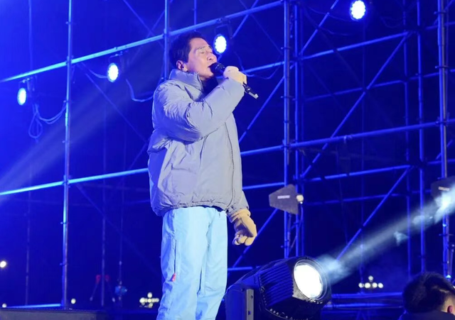 昨晚，众多明星空降长春！现场超燃！