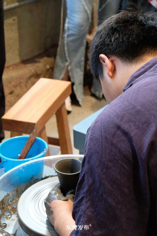 网红零食、秋季限定味道……东莞这个小镇，“吃定了”！