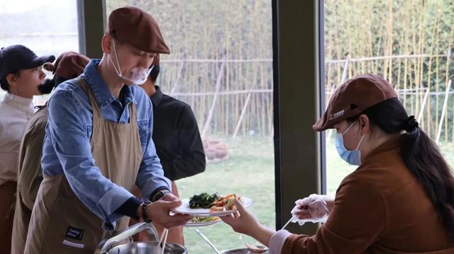 砚山城市会客厅开启营业模式！听湖之畔迎来新地标