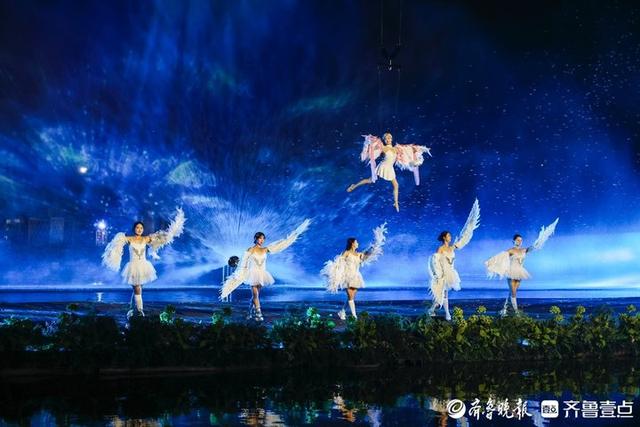 抓住暑假尾巴！来动物世界日夜奇幻狂欢，甜蜜恋爱季制造独家记忆