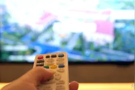 27岁霸总爱上45岁保洁阿姨？爆火短剧疑被下架，多个情节遭质疑图片