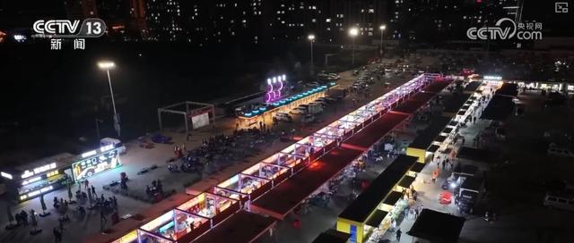“文旅+非遗+科技+电影+生态”吸引游客纷至沓来 特色资源激活火热消费新场景