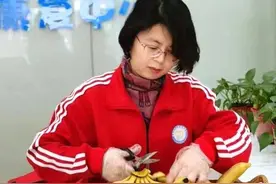 城阳故事 | 王永波——苦难面前，她用柔弱肩膀撑起一个家图片
