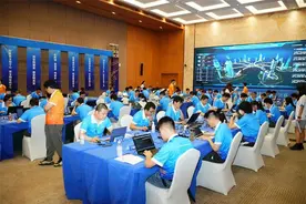 355名选手同台竞技 第八届四川省职工职业技能大赛决赛开幕图片