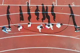 以体树人 发展学校体育图片