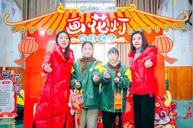 开学日，长沙县天华小学带领学生趣探非遗图片