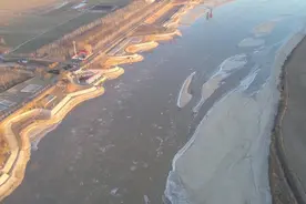 黄河山东段出现本年度第三次流凌图片