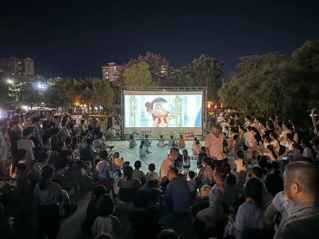 诏安新“夜”态 | 多彩文化活动点亮“光影北湖”新图景