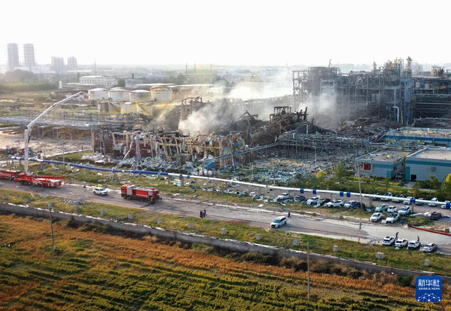 山东高密化工车间爆炸事故致10死2失联，初步调查为工艺缺陷和不合格原料引发