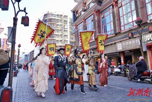 坡子街潮流+1！2025长沙汉服文化节3天引流百万