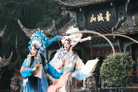“文旅＋N” 青城山-都江堰景区开启“蛇年限定版”模式图片