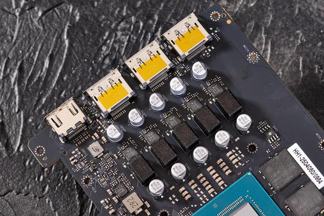 耕升GeForce RTX 5060暴风OC 8G显卡评测：中端市场的强力竞争者