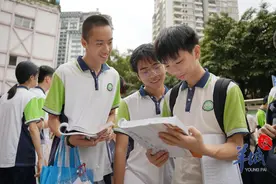 广州中考首日，考生普遍感觉跟平时模拟考差不多图片