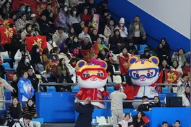 亚冬会给哈尔滨带来诸多“新纪录”，“冷运动”背后的经济“热思考”图片