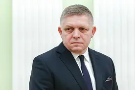 斯洛伐克总理：不会为乌克兰提供军事和财政支持图片