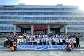 中小学生研学长虹 沉浸式体验工匠精神与“智”造魅力图片