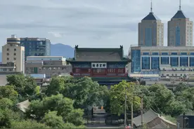“草原天路”“桑洋水路”全媒体采访行|登“古城门”，体味历史沧桑图片