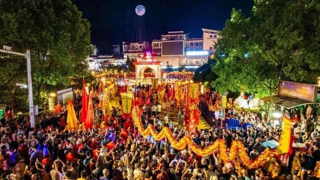 这个"双节"，如画江西"夜"色撩人！