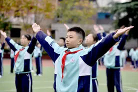 舞动心灵，绽放青春——遵义市第一初级中学广播体操大赛燃爆校园！图片