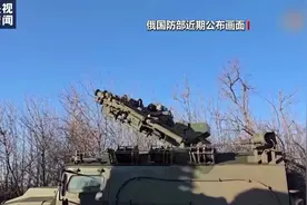 突发！乌军在俄境内发动新攻势！泽连斯基称已“重创俄军”，还开出谈判条件！特朗普：将在适当的时候与普京会面图片