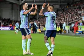 英超丨阿森纳3-1逆转升至第2，距榜首6分，热苏斯近4战6球图片