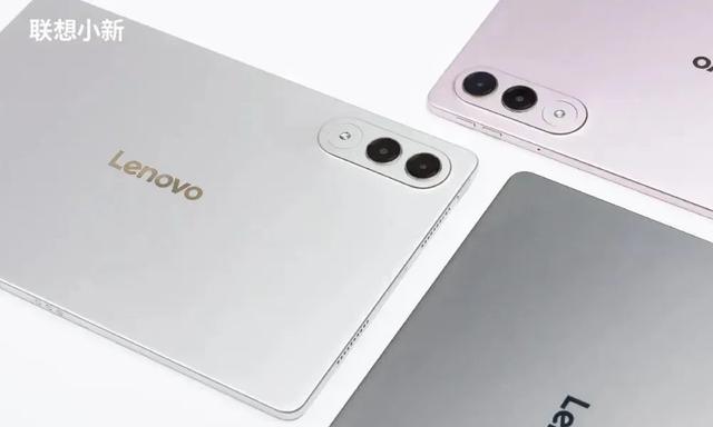 联想moto razr 60冰钻版官宣，施华洛世奇限定礼盒