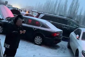 二广高速山西段40多辆车相撞，初步了解1人死亡、6人受伤，消防人员已赶赴现场处置图片